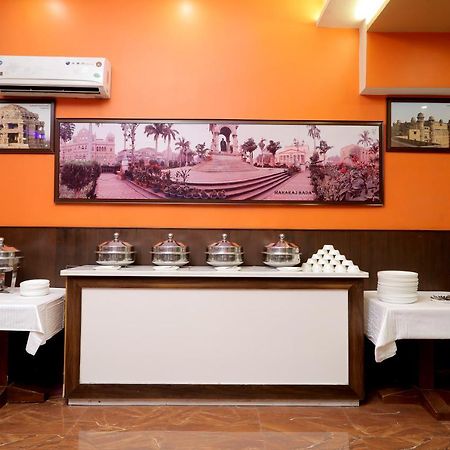 Hotel Vivek Continental Gwalior Εξωτερικό φωτογραφία