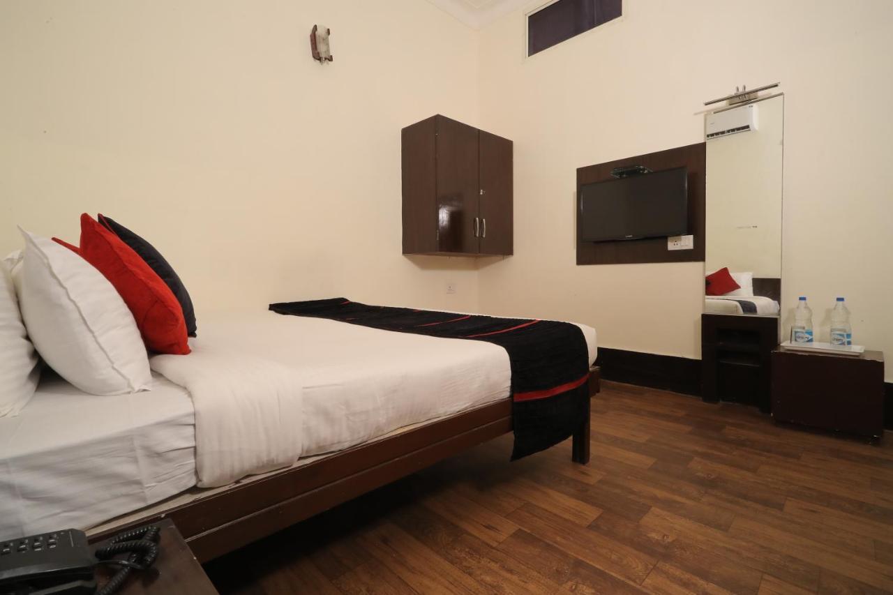 Hotel Vivek Continental Gwalior Εξωτερικό φωτογραφία